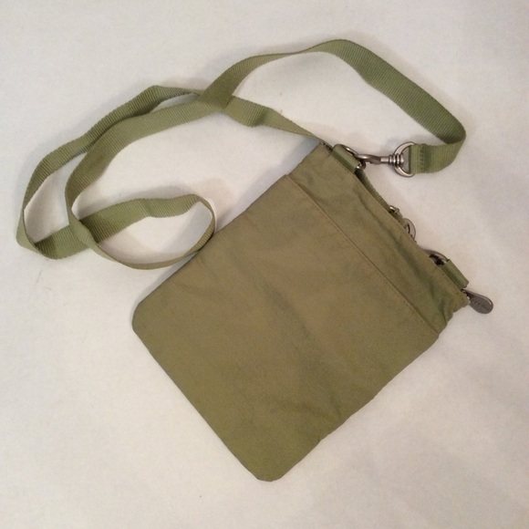 Baggallini nylon travel crossbody purse - Picture 3 of 6